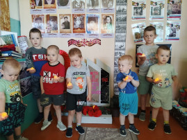Свеча памяти.